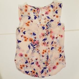 Candie's Flowered Top